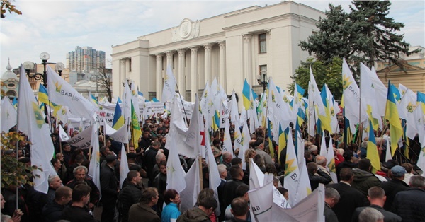 Üreticiler bu kez Ukrayna sokaklarında